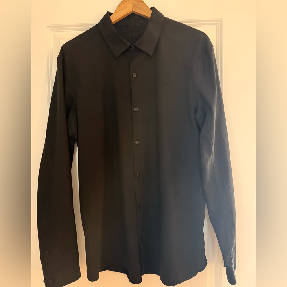Lululemon Classic Black Men's Shirt